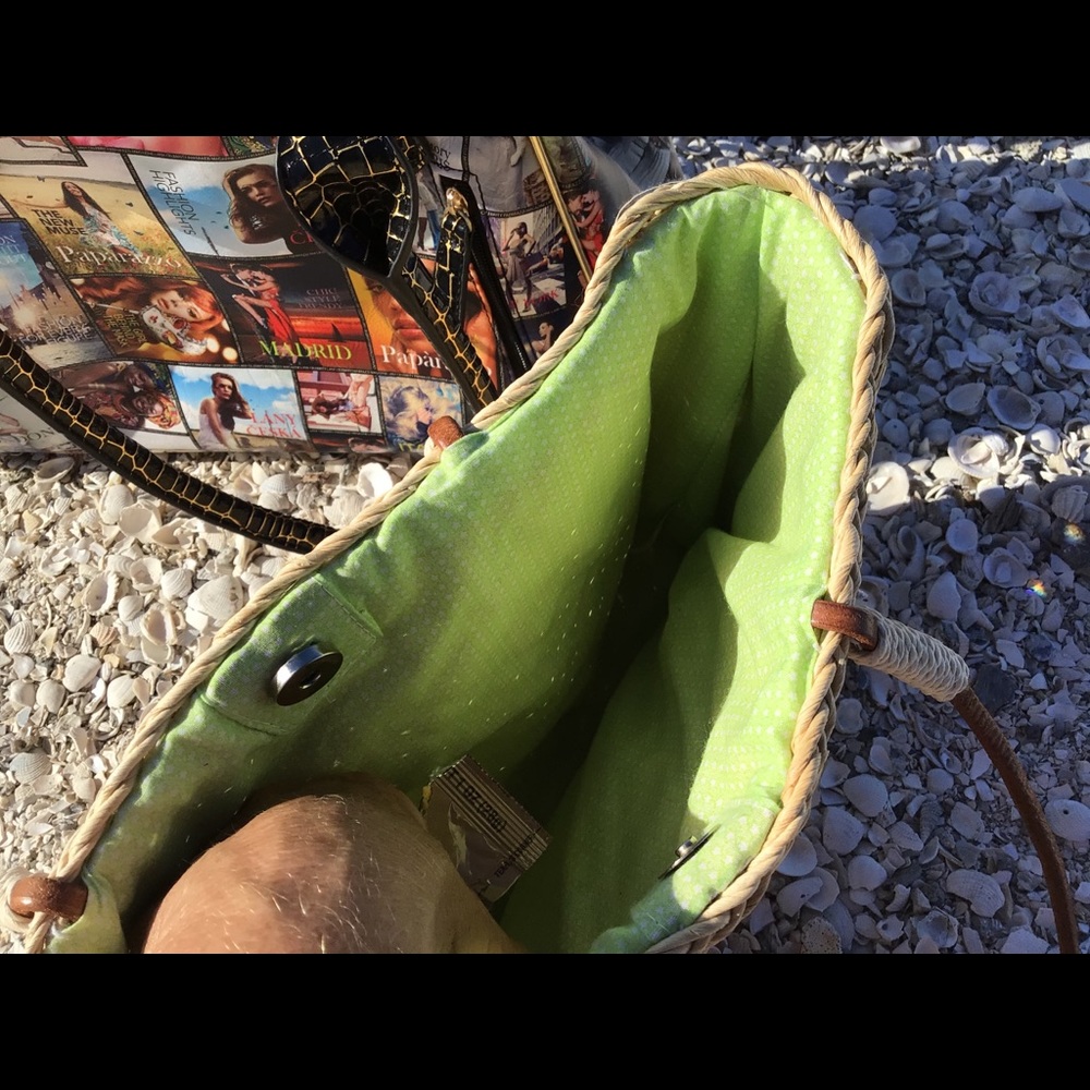 Purse - Picture 4 of 4